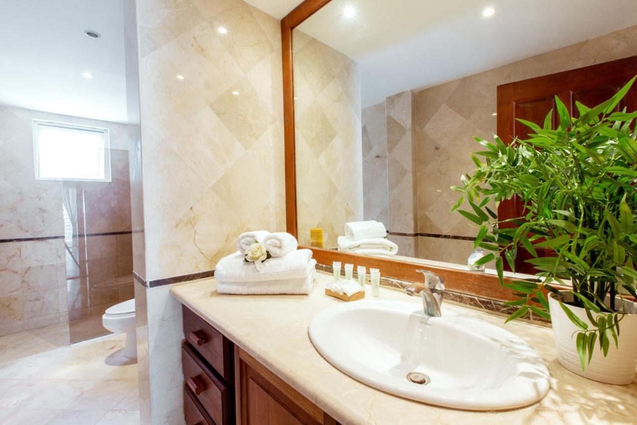Aventura Village Los Corales Beach And Spa Punta Cana Exterior photo