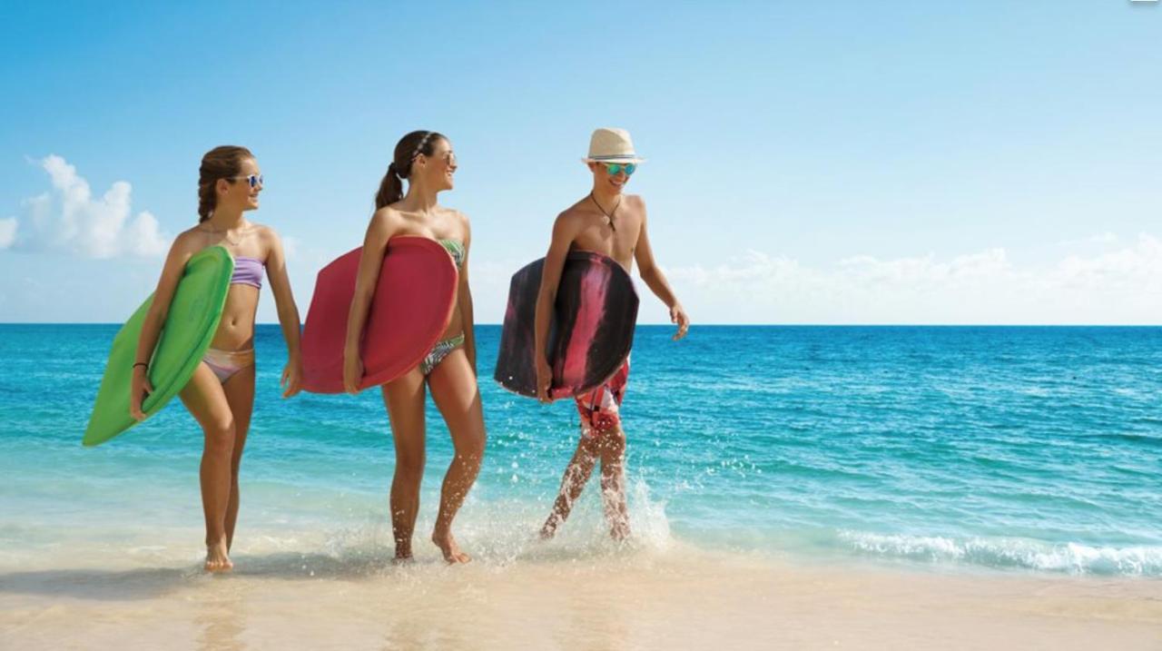 Aventura Village Los Corales Beach And Spa Punta Cana Exterior photo